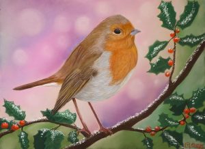 Portrait au pastel sec d'un rouge-gorge sur une branche de houx enneigé